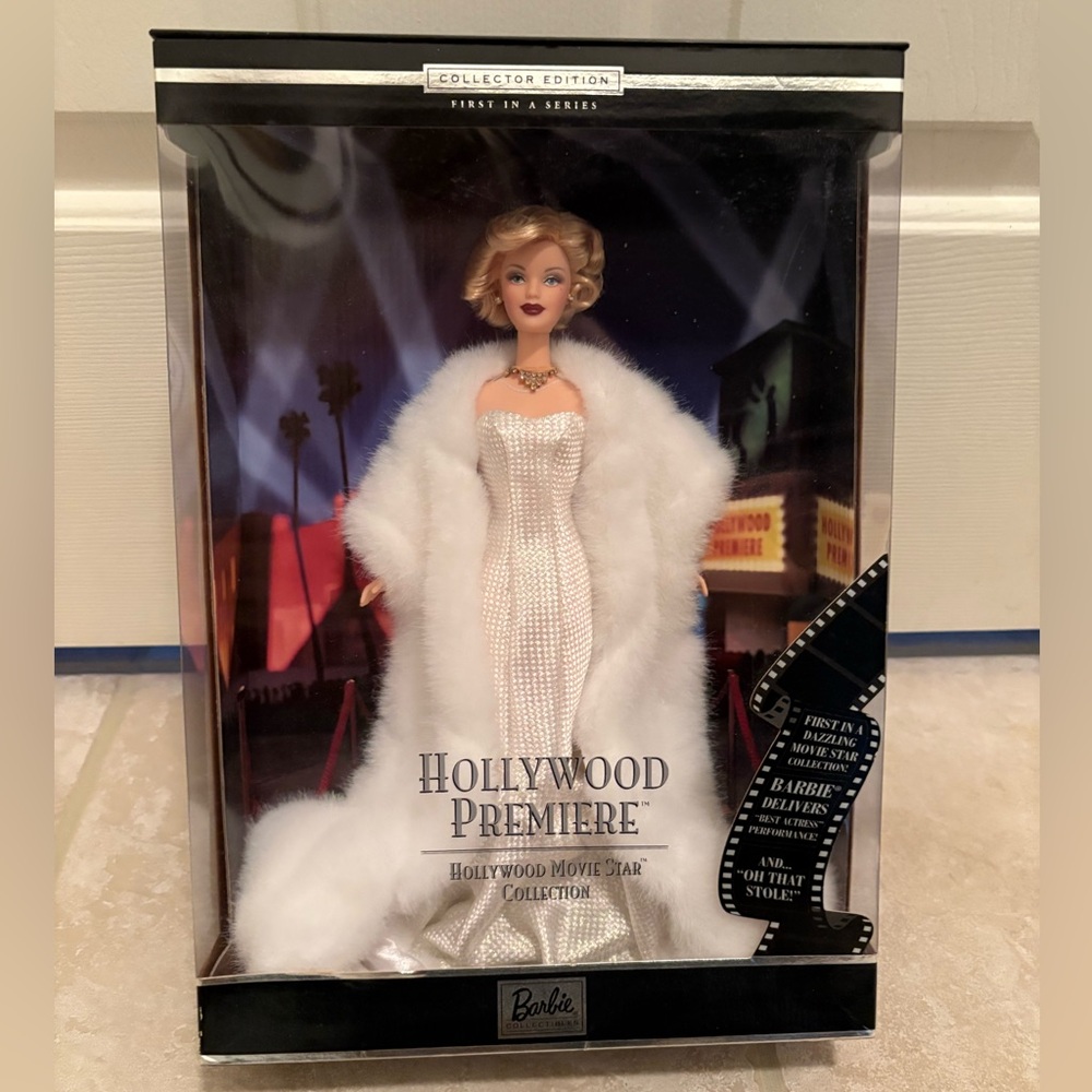 MARILYN MONROE COLLECTORS EDITION
Barbie Hollywood Premiere Doll 
NEVER OPENED
